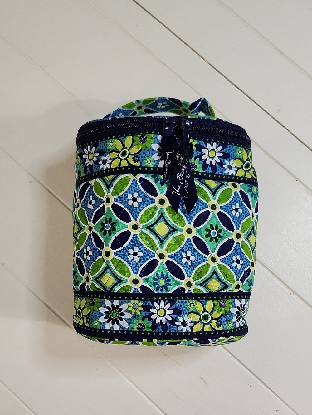 Vera Bradley Daisy Daisy Cool Keeper Small Quilted Lunch Tote Or Makeup Bag